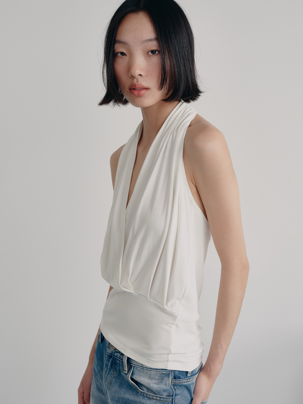 JCAESAR WOMEN Deep V Halter Neck Crop Top