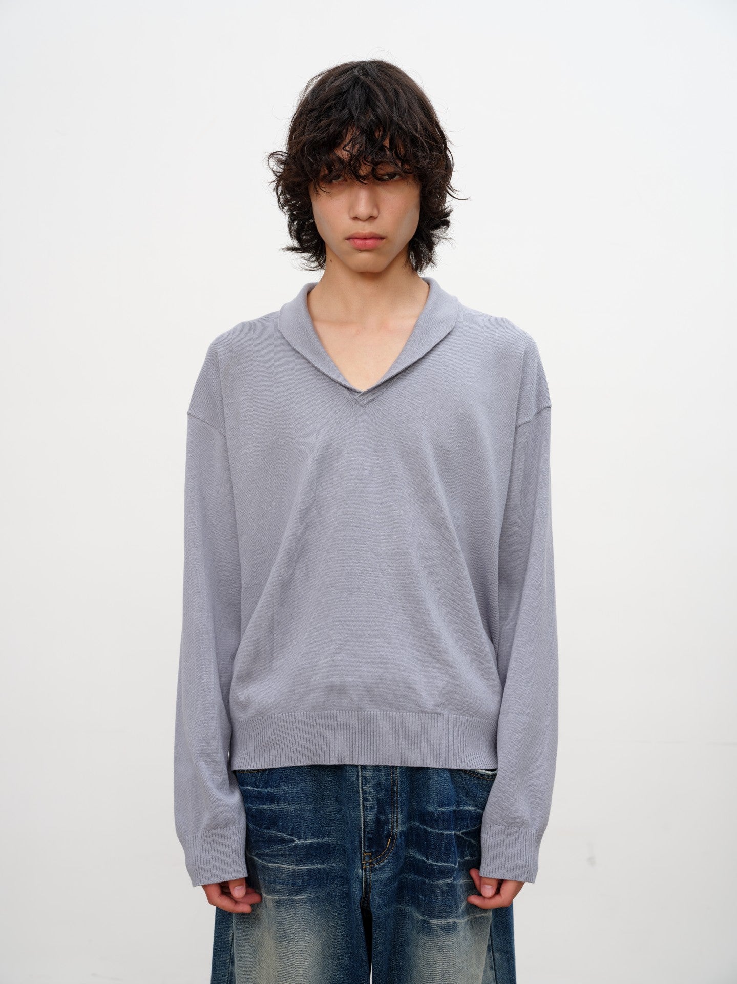JCAESAR Seagull Collar Sweater