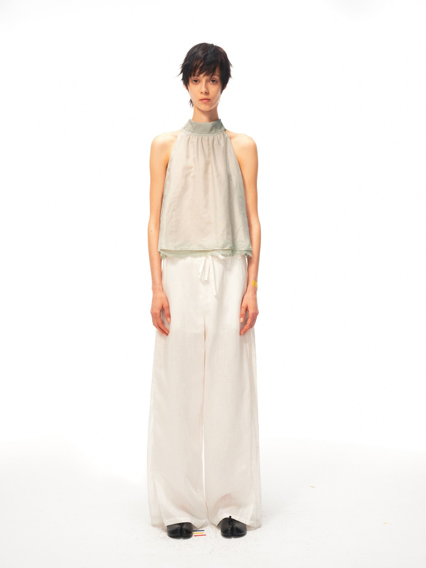 JCAESAR WOMEN Linen trousers with lace panels and pleats