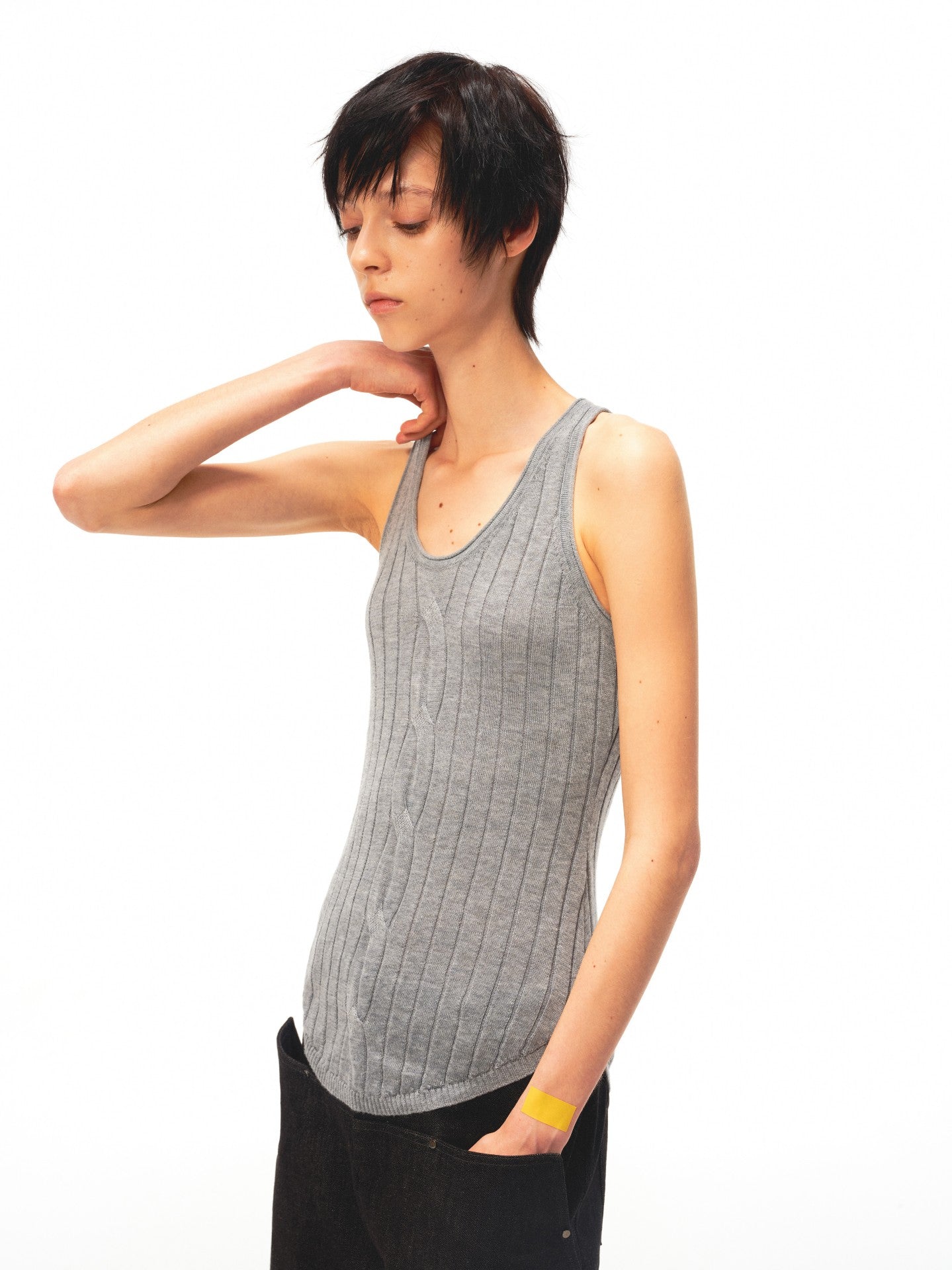 JCAESAR WOMEN Waist‑shaped cable‑knit fitted tank