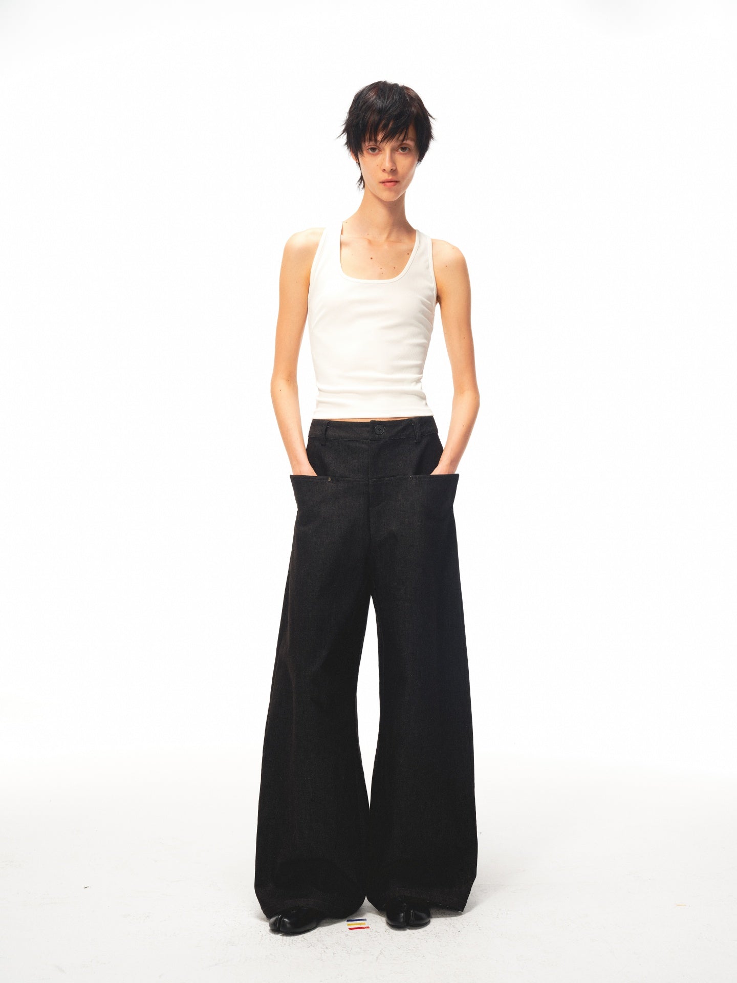 JCAESAR WOMEN Sail‑blade cut denim jeans