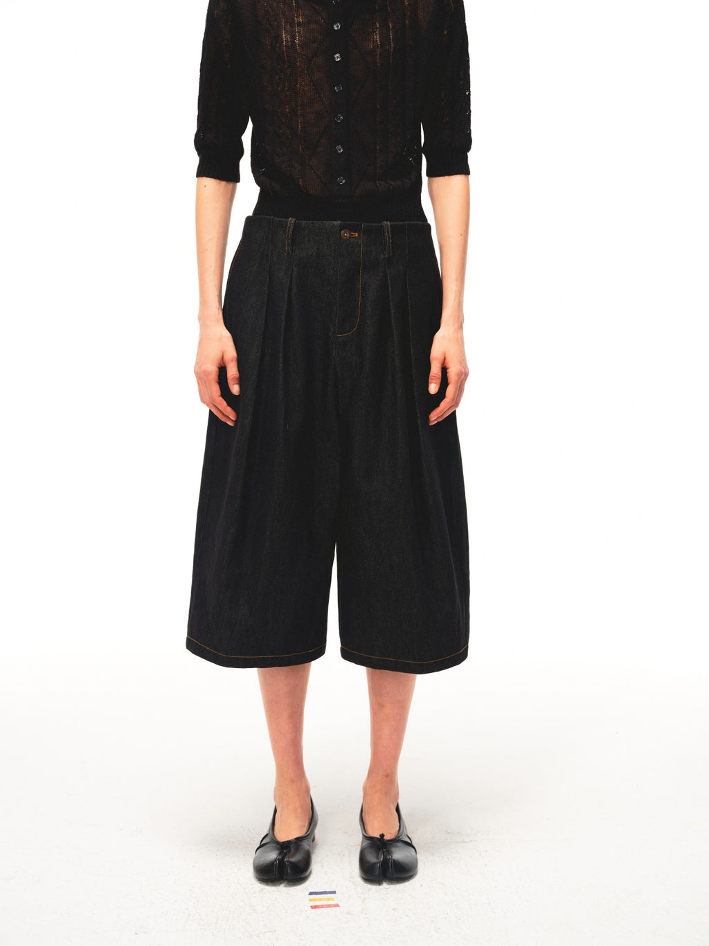 JCAESAR WOMEN Wide‑leg pleated mid‑length denim shorts