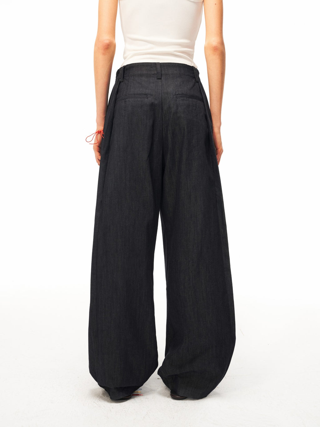 JCAESAR WOMEN Ultra‑Light Raw Denim Pleated Trousers