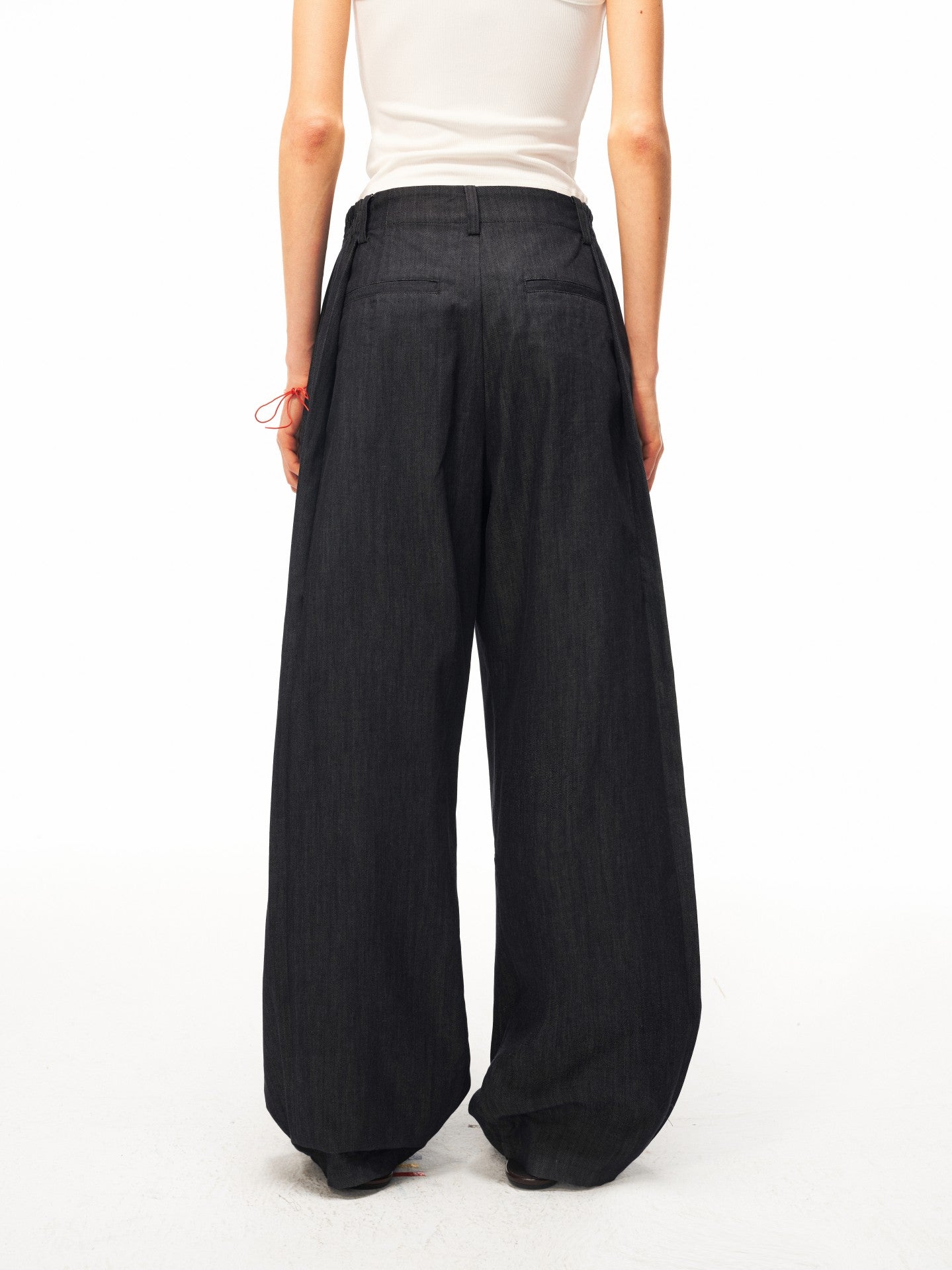 JCAESAR WOMEN Ultra‑Light Raw Denim Pleated Trousers