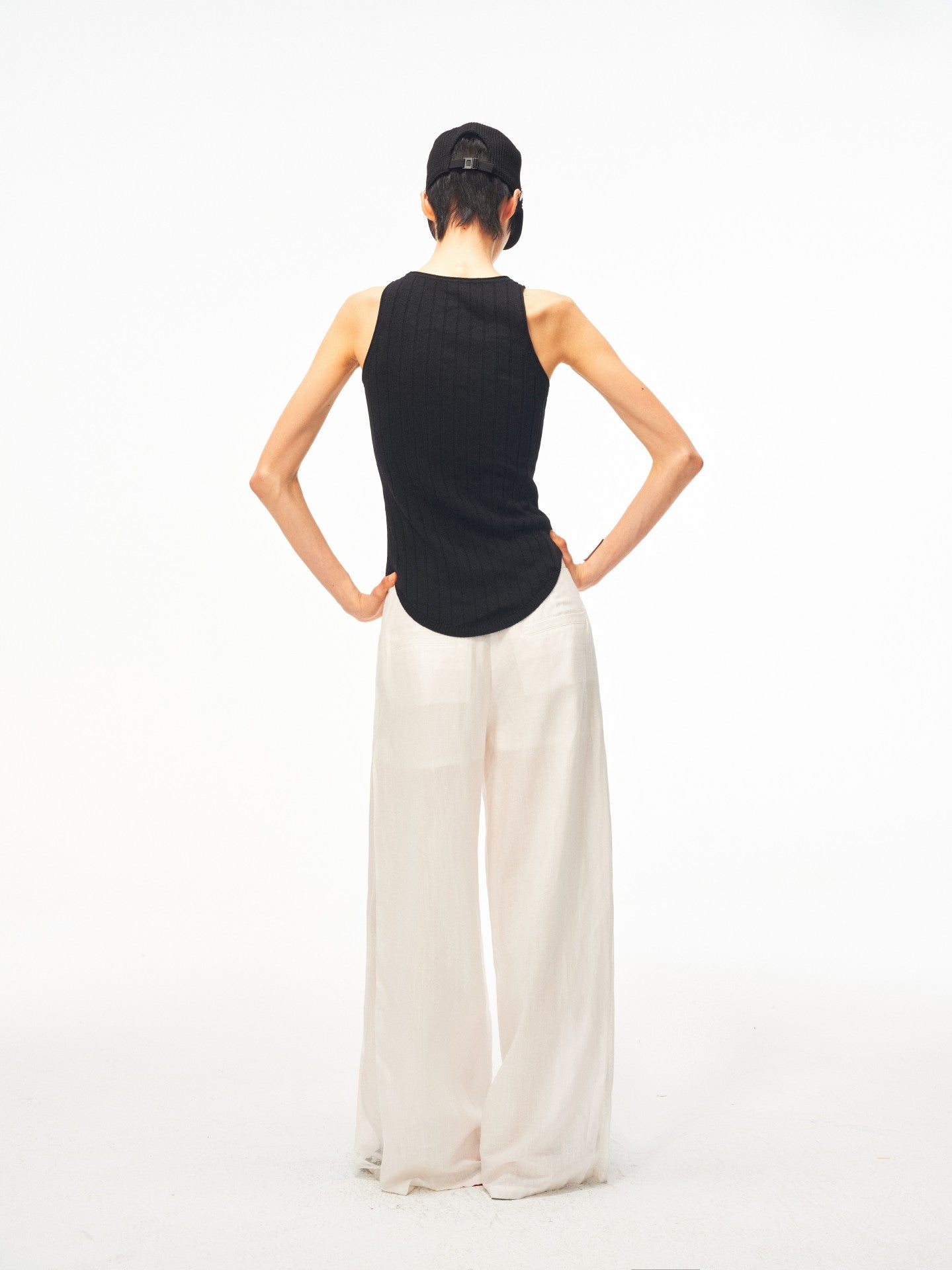 JCAESAR WOMEN Waist‑shaped cable‑knit fitted tank