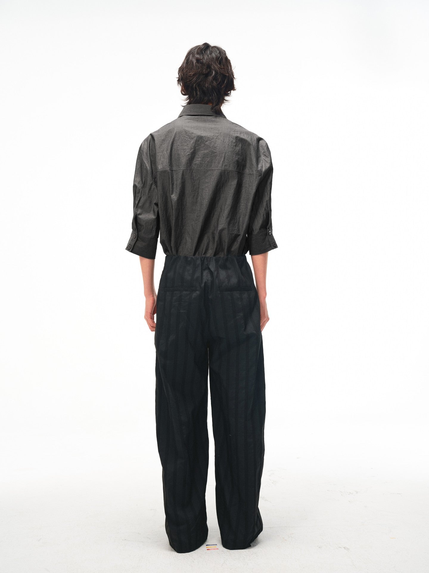 JCAESAR Half‑zip mid‑sleeve shirt with patch pocket in charcoal grey