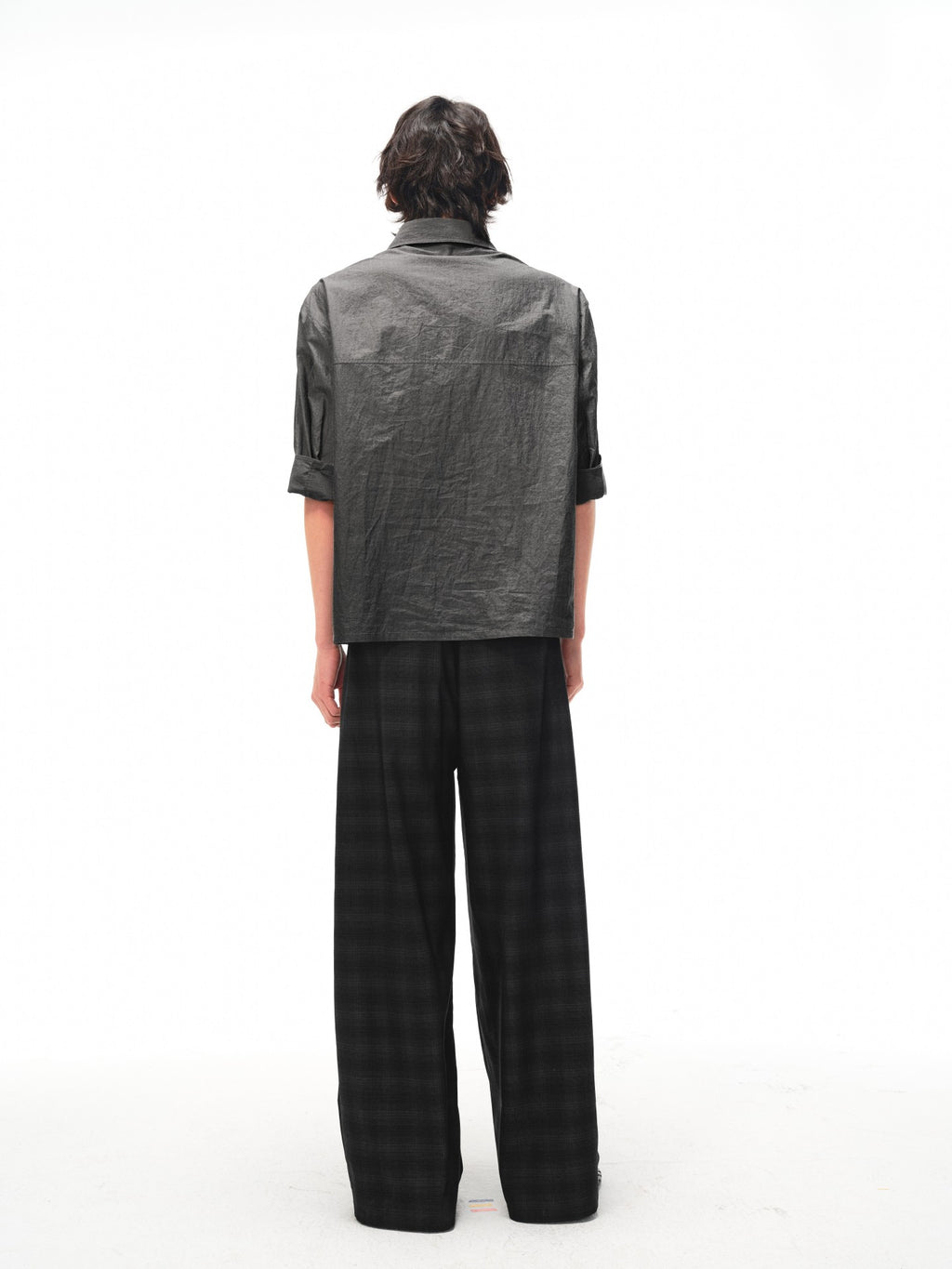 JCAESAR Half‑zip mid‑sleeve shirt with patch pocket in charcoal grey