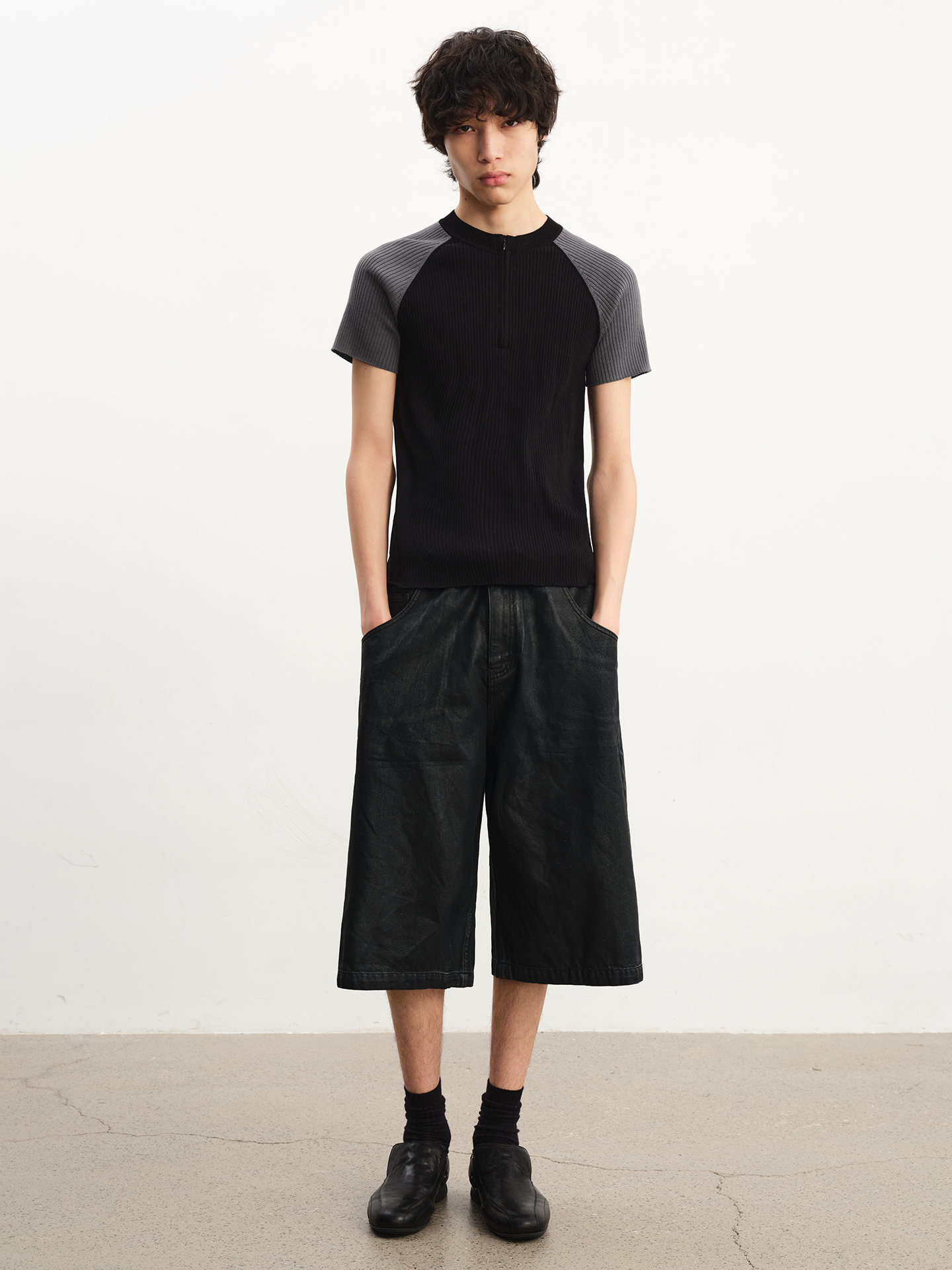 JCAEASAR Half-zip raglan sports tee