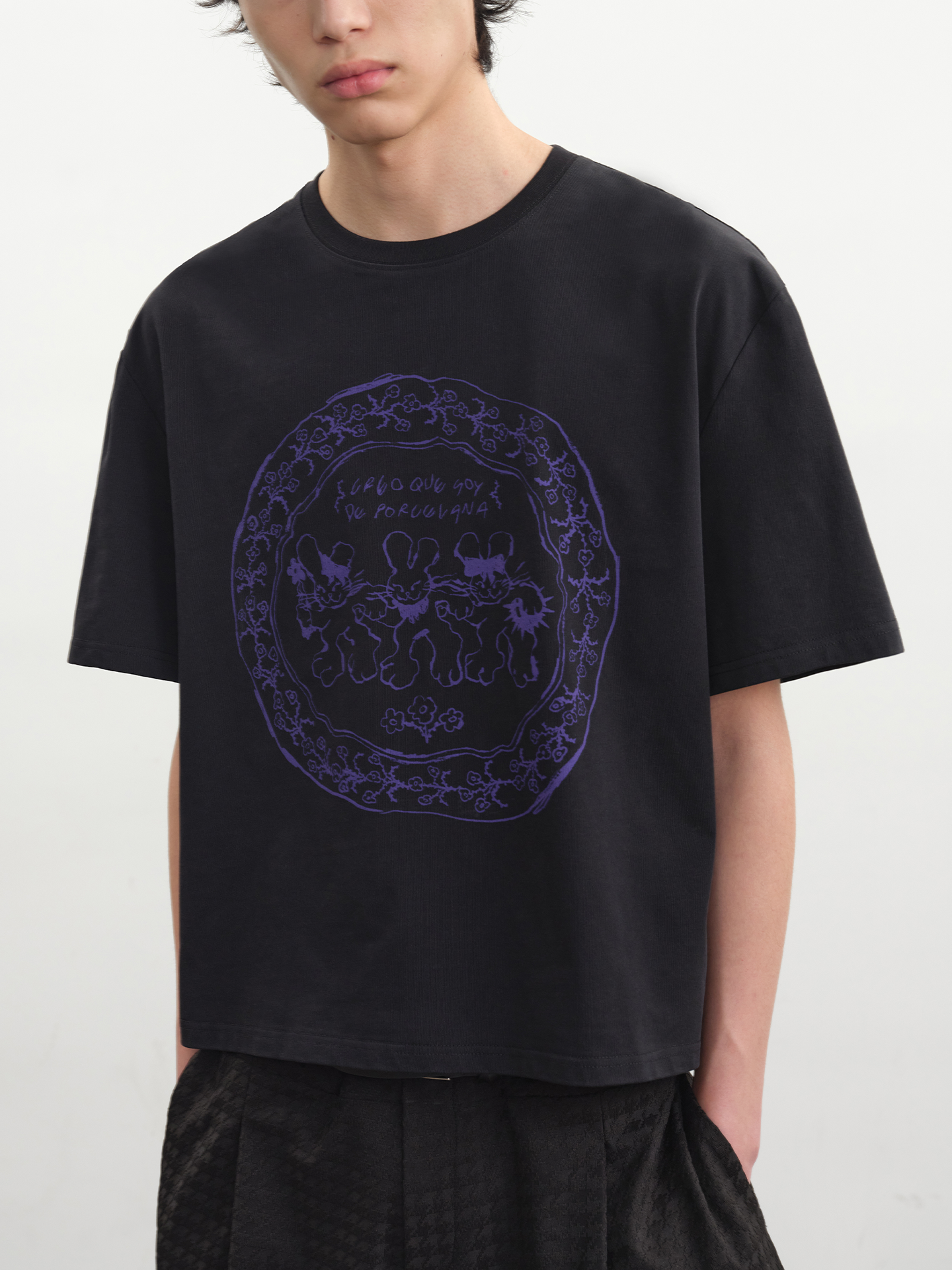 JCAESAR Rabbit‑Print Short‑Sleeve Tee - jcaesarclo