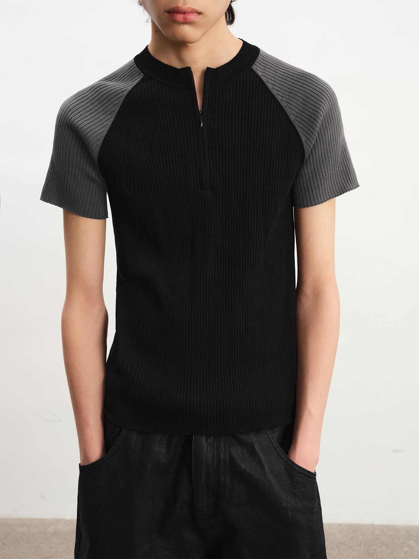 JCAEASAR Half-zip raglan sports tee