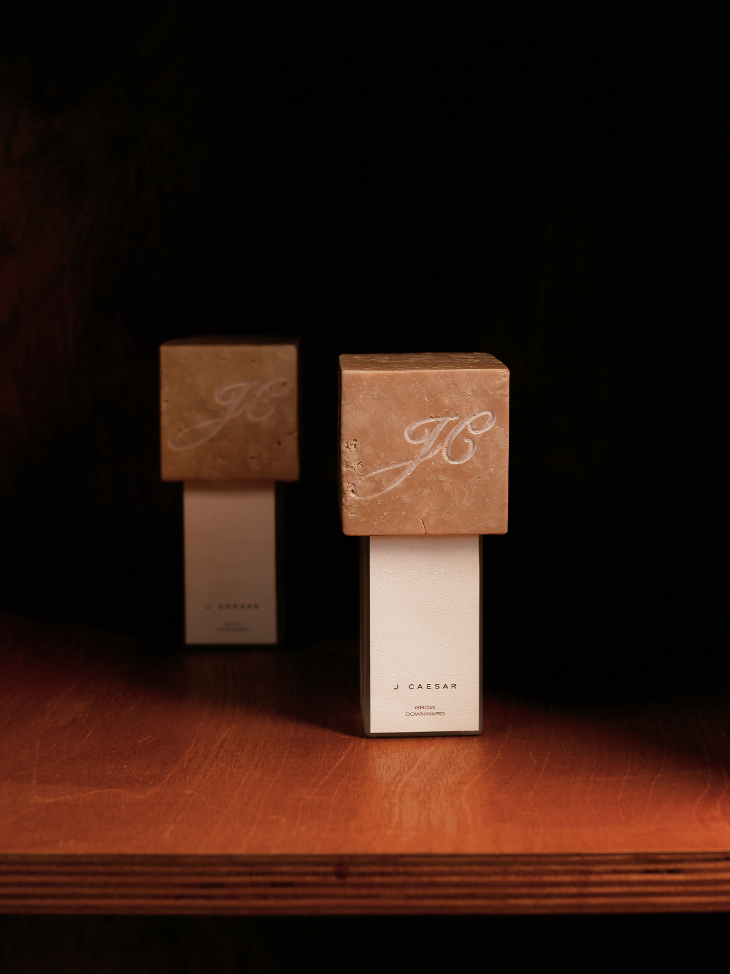 JCAESAR L001 Growing Downward Perfume - jcaesarclo