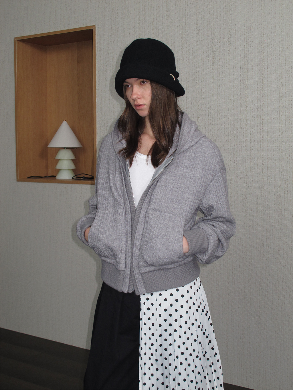 JCAESAR WOMEN Cable-Knit Ribbed Down Sweatshirt