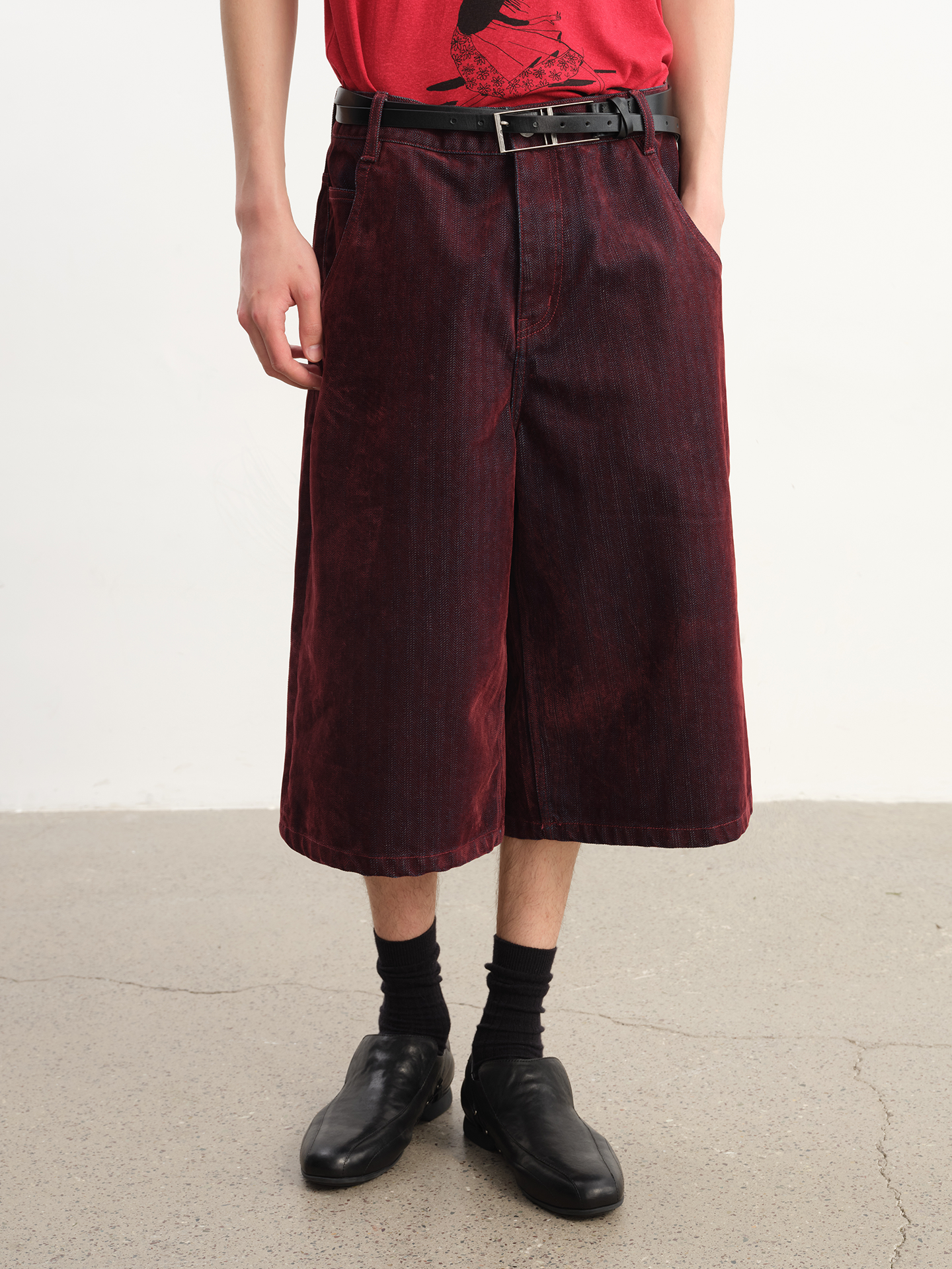 JCAEASAR Distressed herringbone corduroy cropped pants