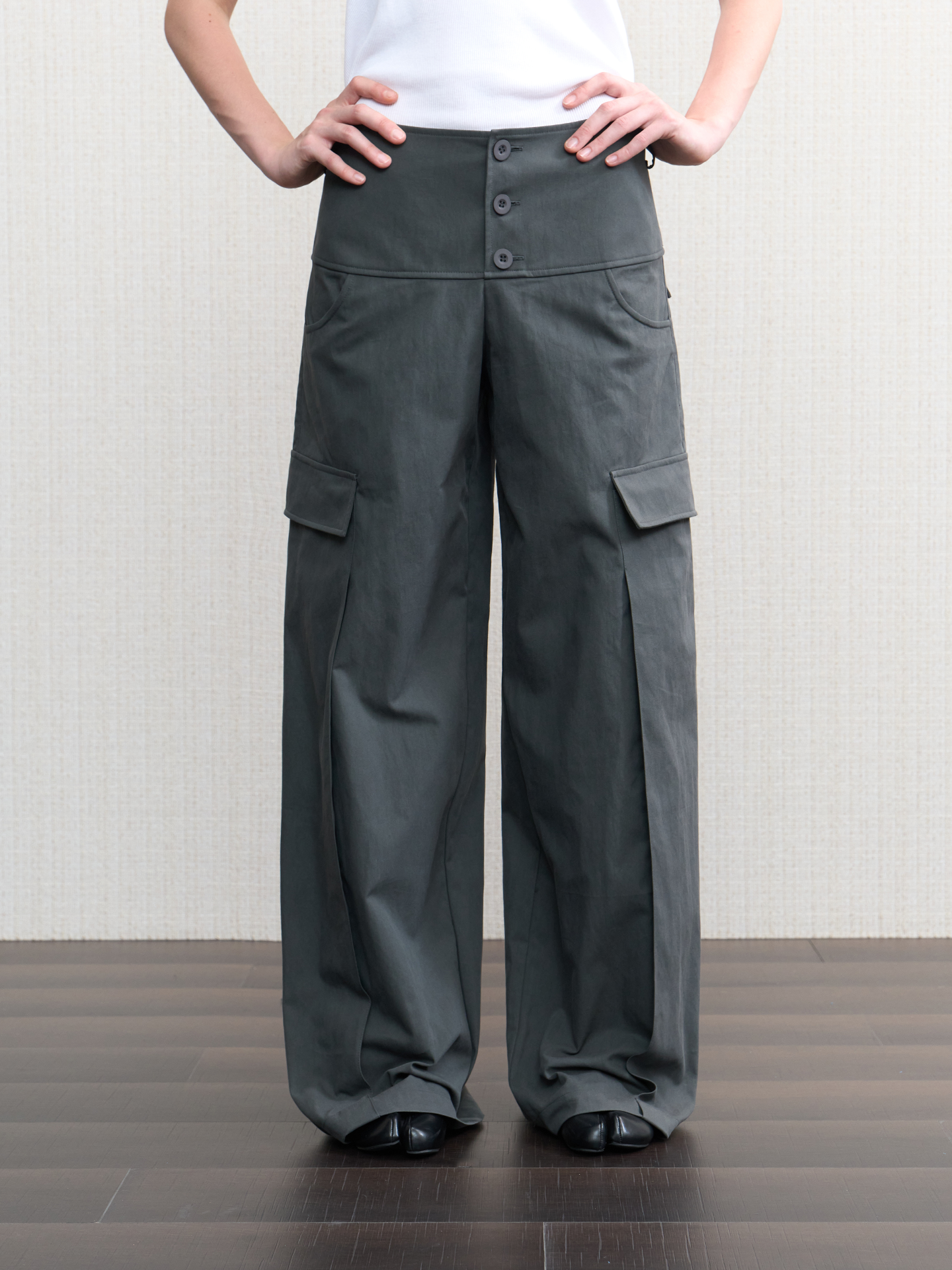 JCAESAR WOMEN Straight-Leg Cargo Pants with 3D Rectangular Pockets