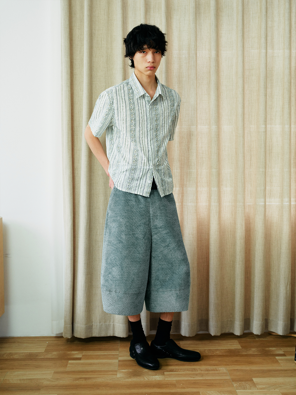 JCAEASAR Layered velvet asymmetric cropped pants