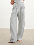 JCAESAR WOMEN Pleated Sweatpants with Front Pockets - jcaesarclo