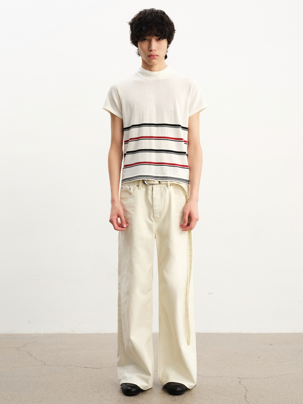 JCAEASAR Off-white straight-leg jeans
