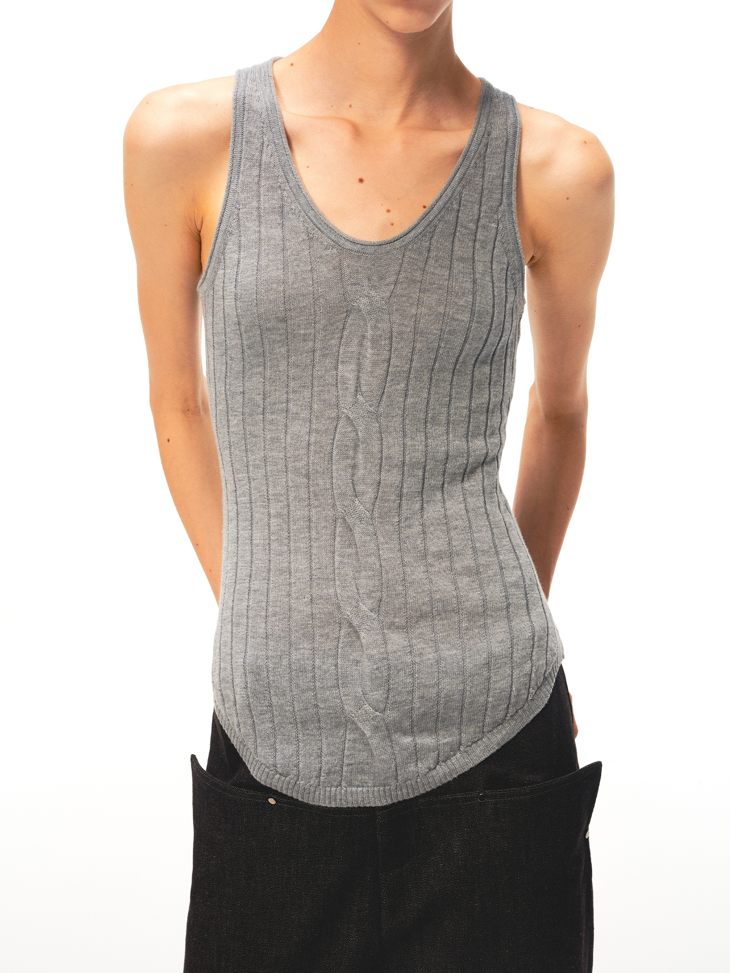 JCAESAR WOMEN Waist‑shaped cable‑knit fitted tank