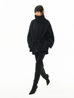 JCAESAR WOMEN Diagonal Zipper Coat - jcaesarclo