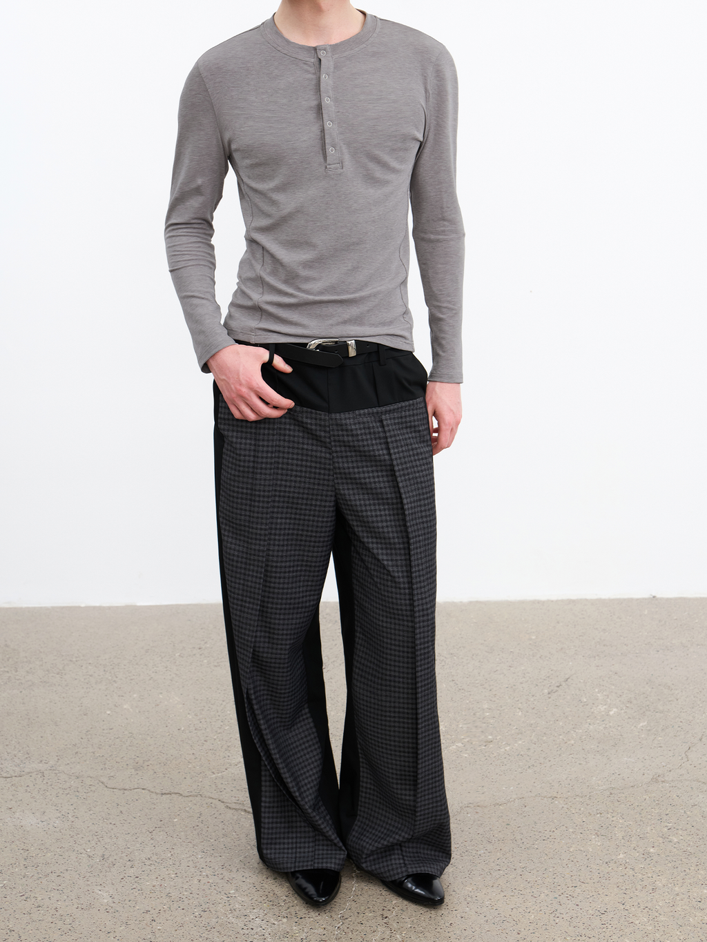 JCAESAR  Five-Snap Henley Long Sleeve
