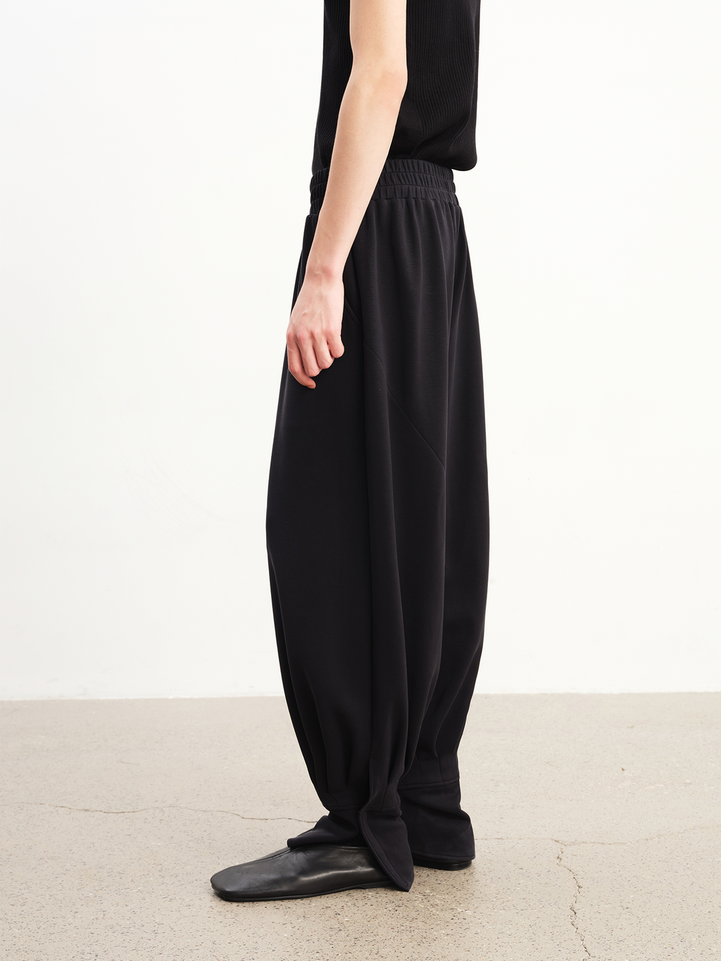 JCAESAR Tencel Jogger Pants with Velcro Tabs and Pleated Details