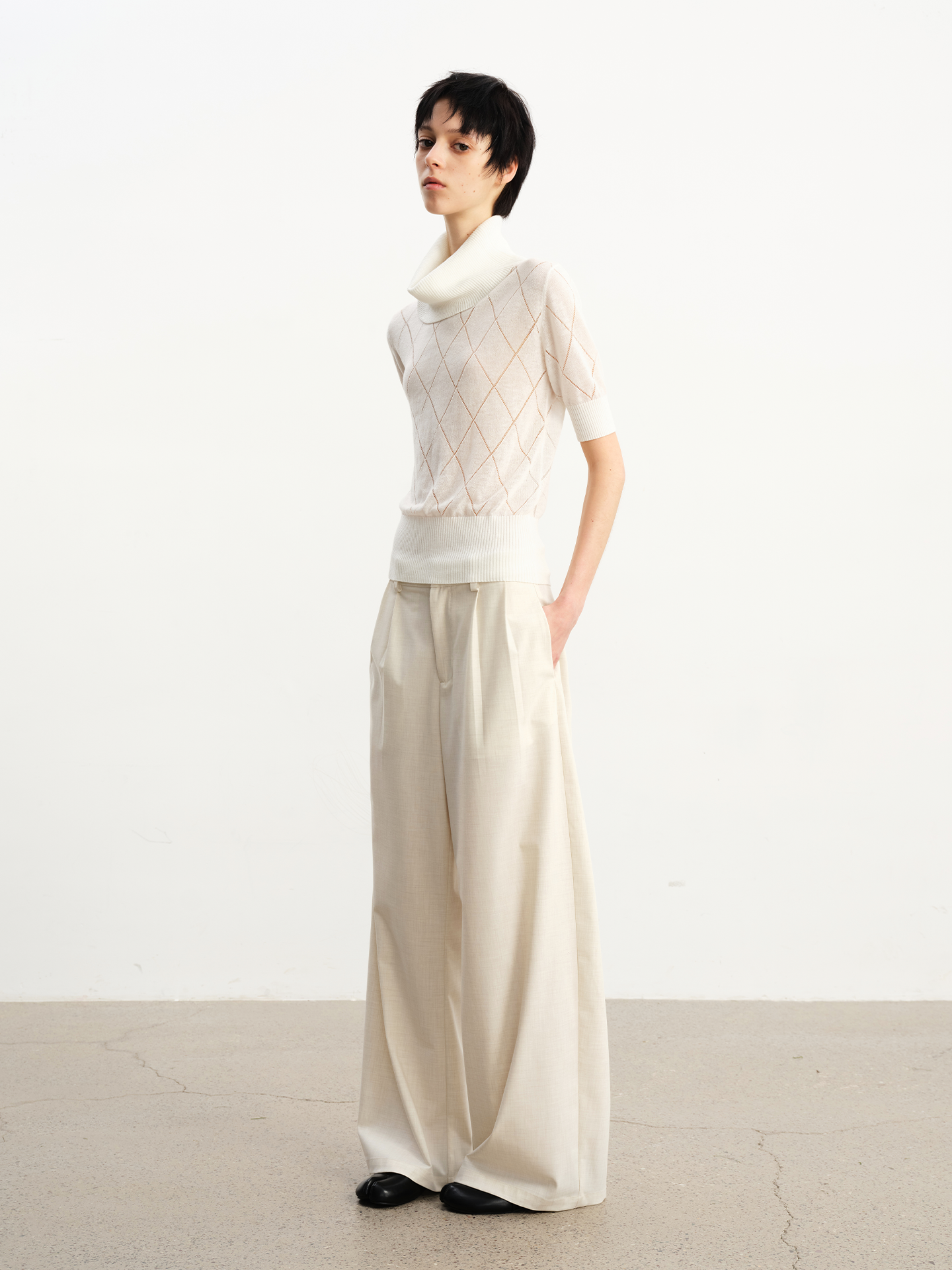 JCAESAR WOMEN Pleated Low‑Crotch Curved‑Blade Pants