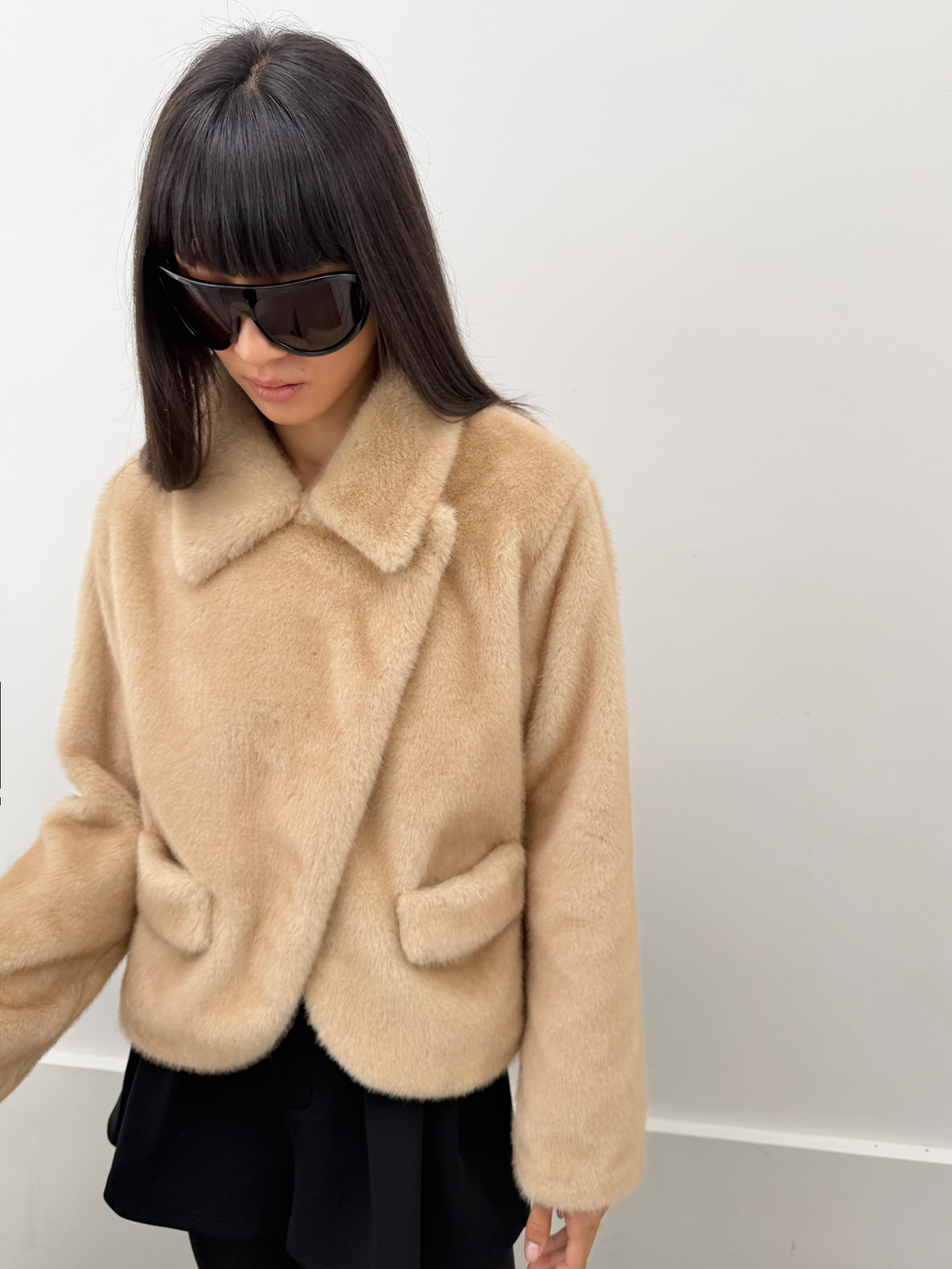 JCAESAR WOMEN Light-Step Faux Fur Jacket