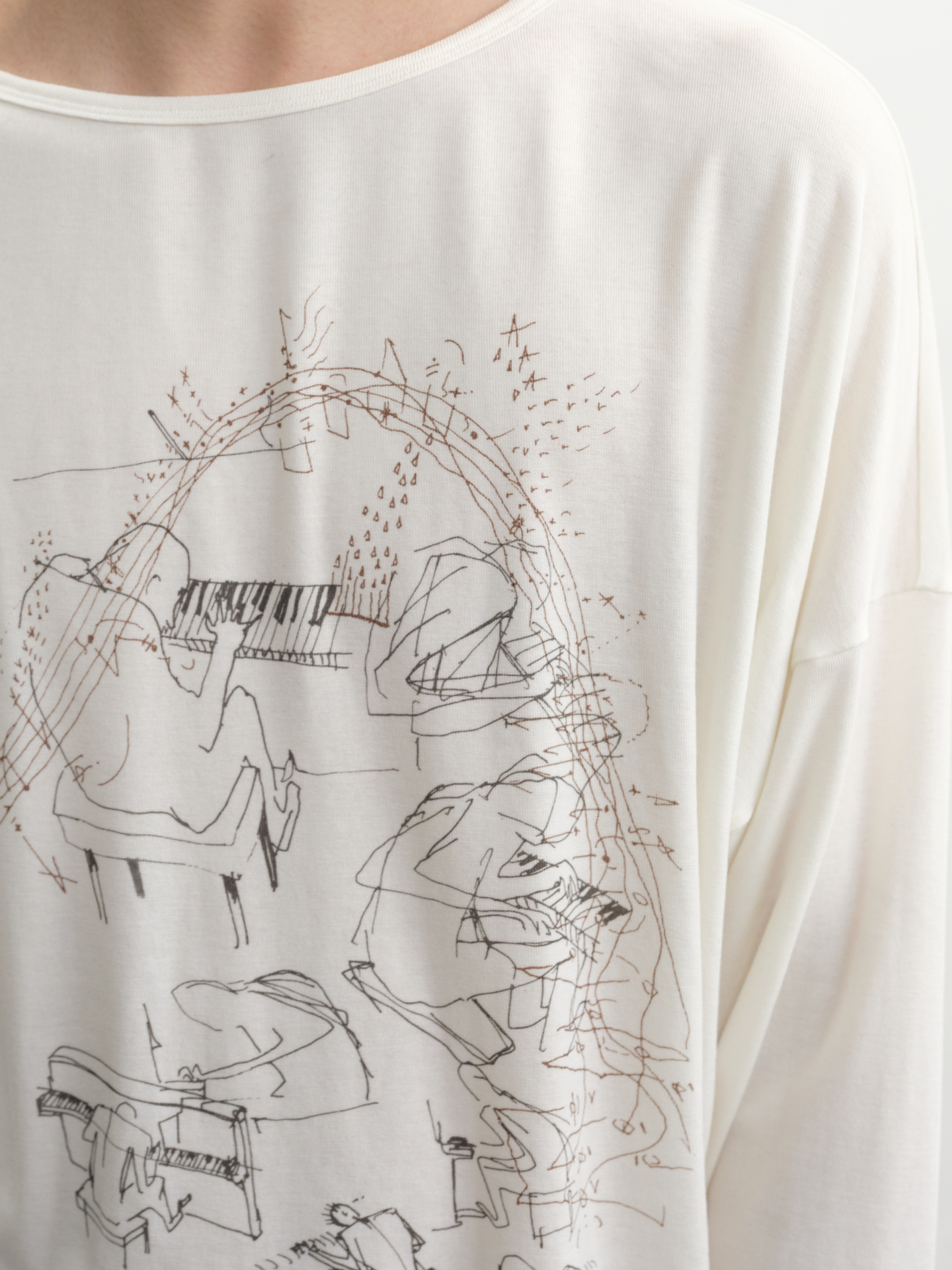 JCAESAR Piano‑Score Print Long‑Sleeve Tee