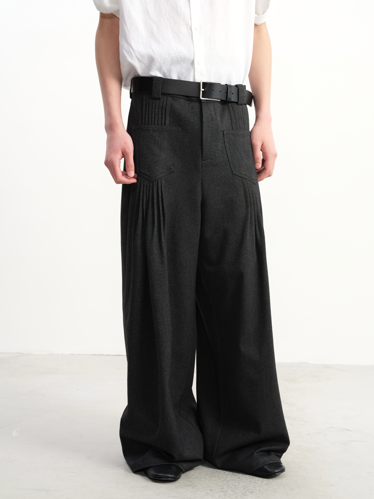 JCAESAR Pleated‑Pocket Wide‑Leg Trousers