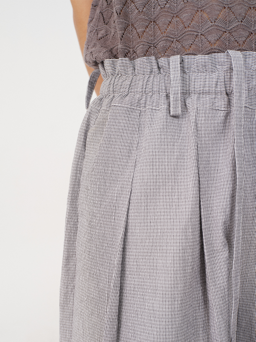 Jcaesar Bubble Pleated Checkered Flower Bud Capri Pants - jcaesarclo