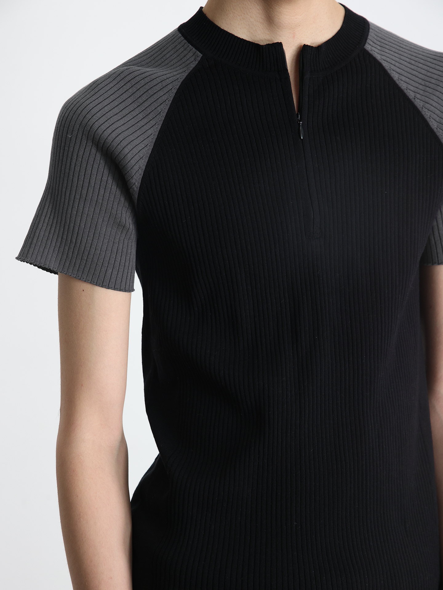 JCAEASAR Half-zip raglan sports tee