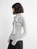 JCAESAR WOMEN Scarf With Half - Fingered Sleeves - jcaesarclo