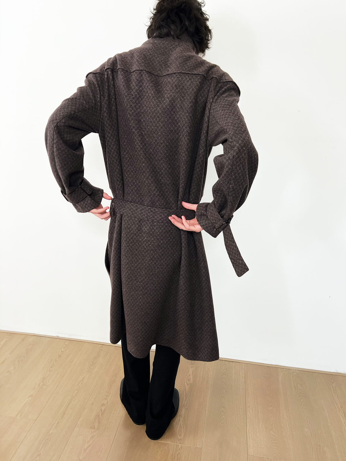 JCAESAR Eccentric Wool Overcoat