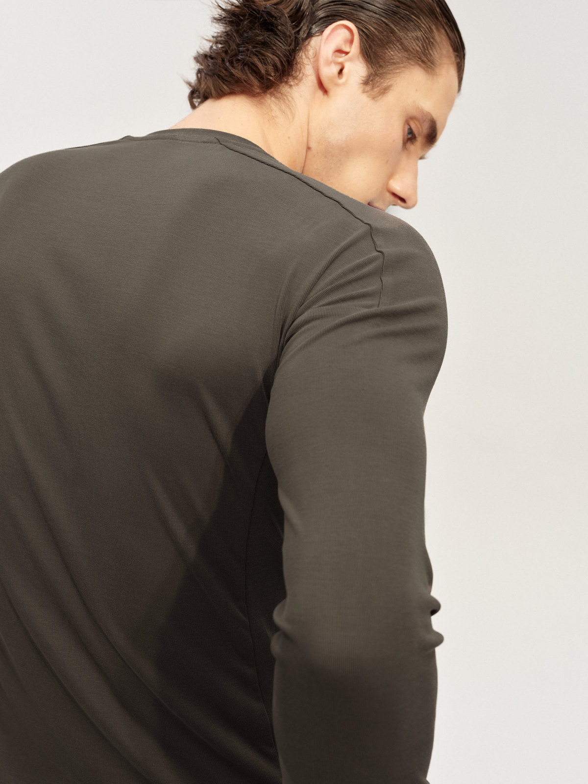 JCAESAR Waist-Fitted Base Top with Double Shoulder Darts