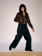 JCAESAR WOMEN Black Jeans With A Front Flap And A Curved Knife Brushed Finish - jcaesarclo