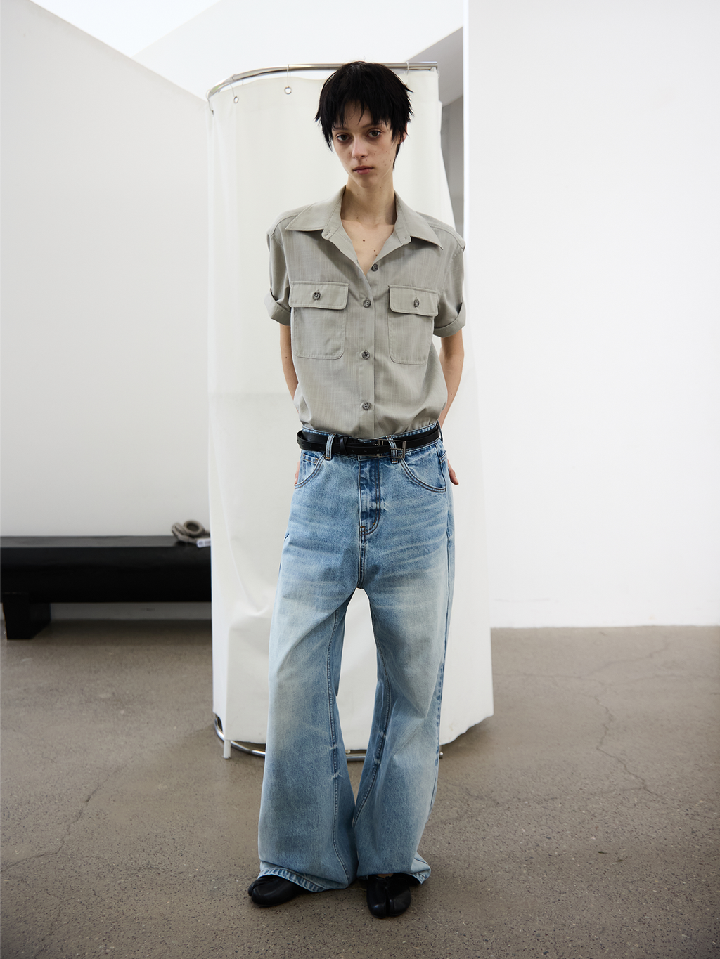 JCAESAR WOMEN  Safari-style short-sleeve shirt
