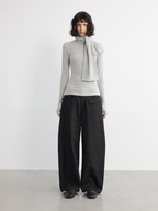 JCAESAR WOMEN Scarf With Half - Fingered Sleeves - jcaesarclo