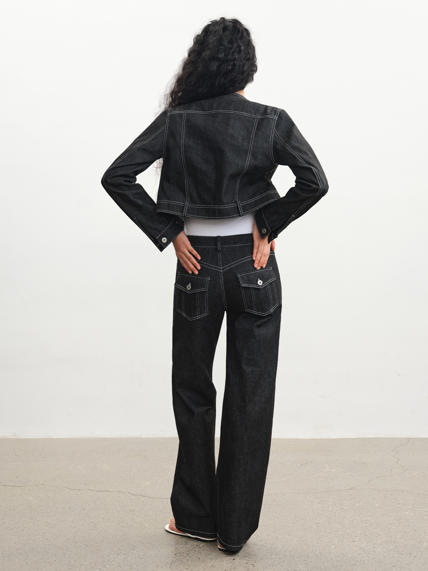 JCAESAR WOMEN Stand‑Collar Raw Denim Jacket