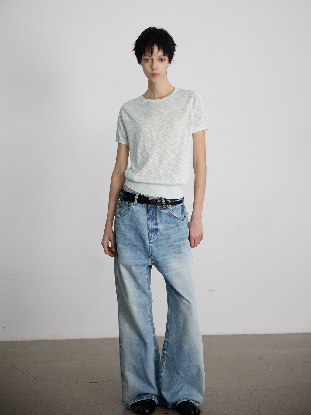 JCAESAR WOMEN Slub-textured semi-sheer regular-shoulder tee