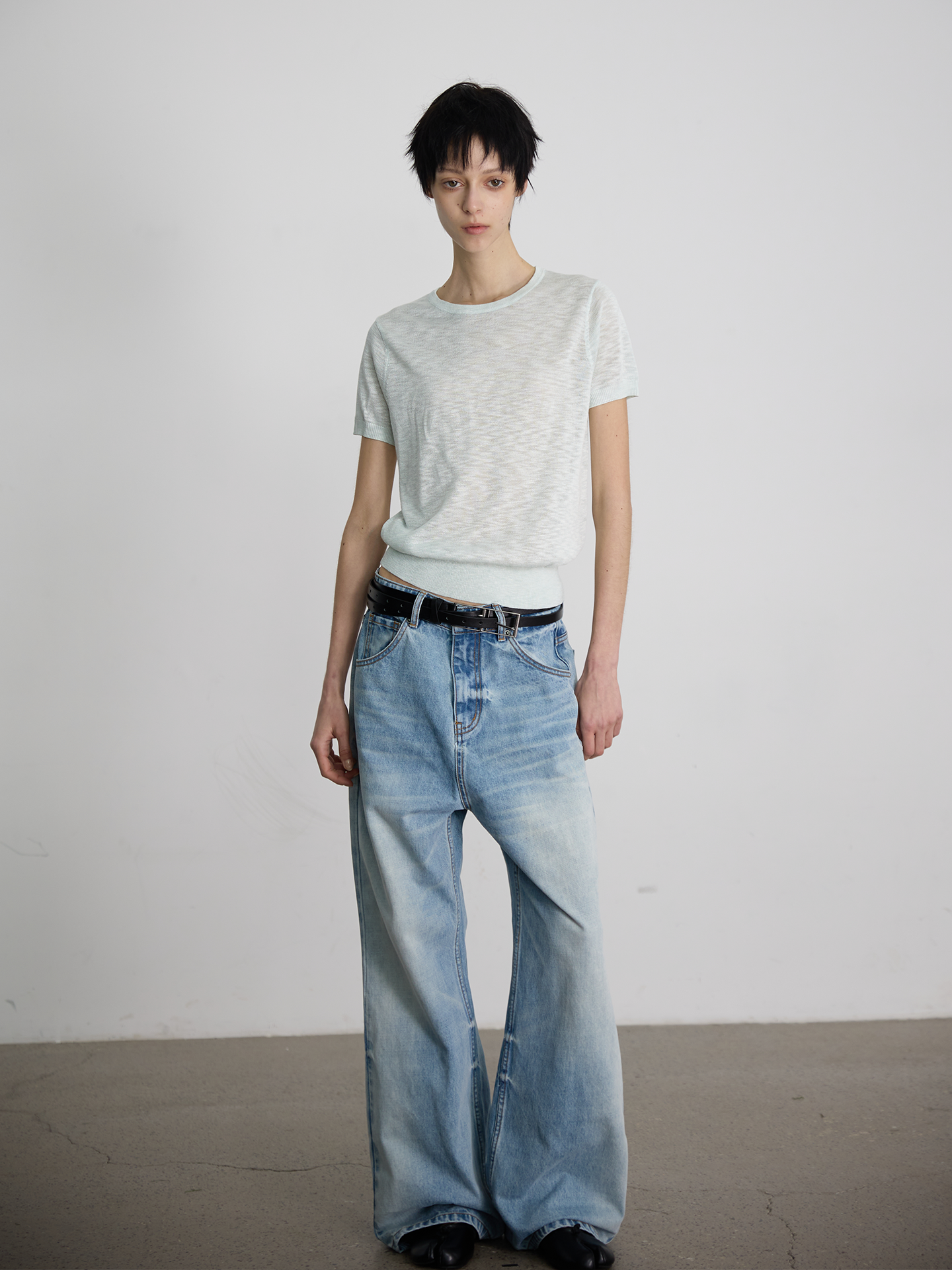 JCAESAR WOMEN Slub-textured semi-sheer regular-shoulder tee