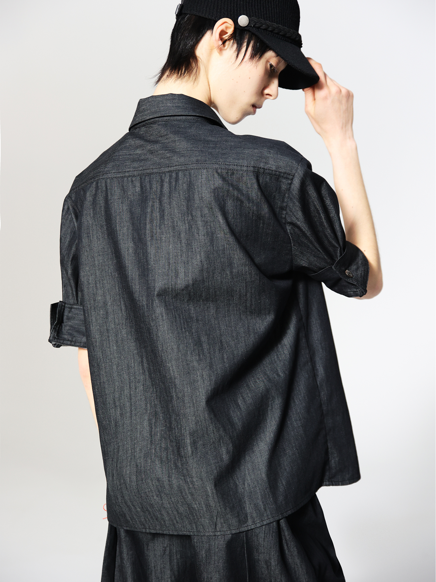 JCAESAR WOMEN Mid‑sleeve folded dandy shirt
