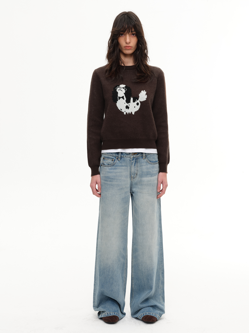 JCAESAR WOMEN Short Cropped Crewneck Sweater with Chihuahua Motif - jcaesarclo