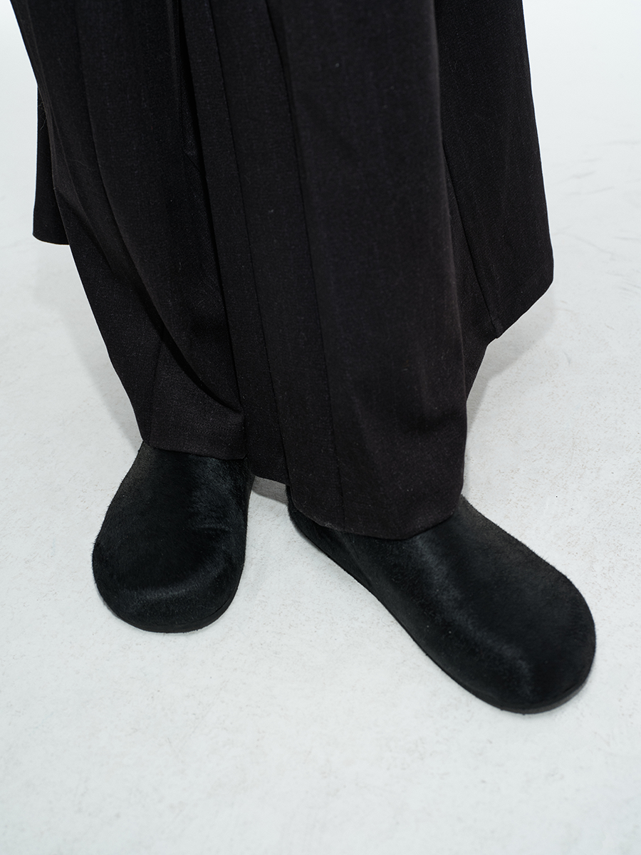 JCAESAR Black Pony Hair Mules