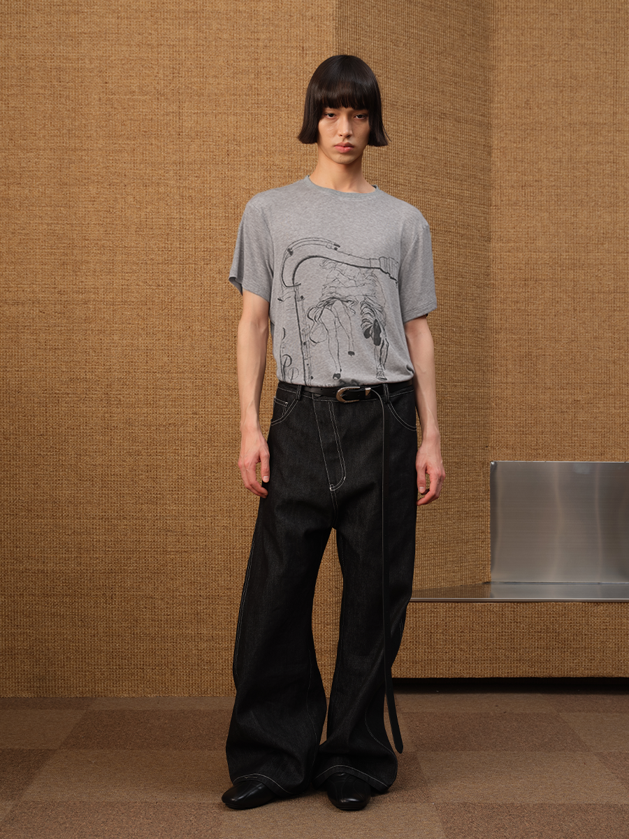 Jcaesar Held Tee T-Shirt - jcaesarclo