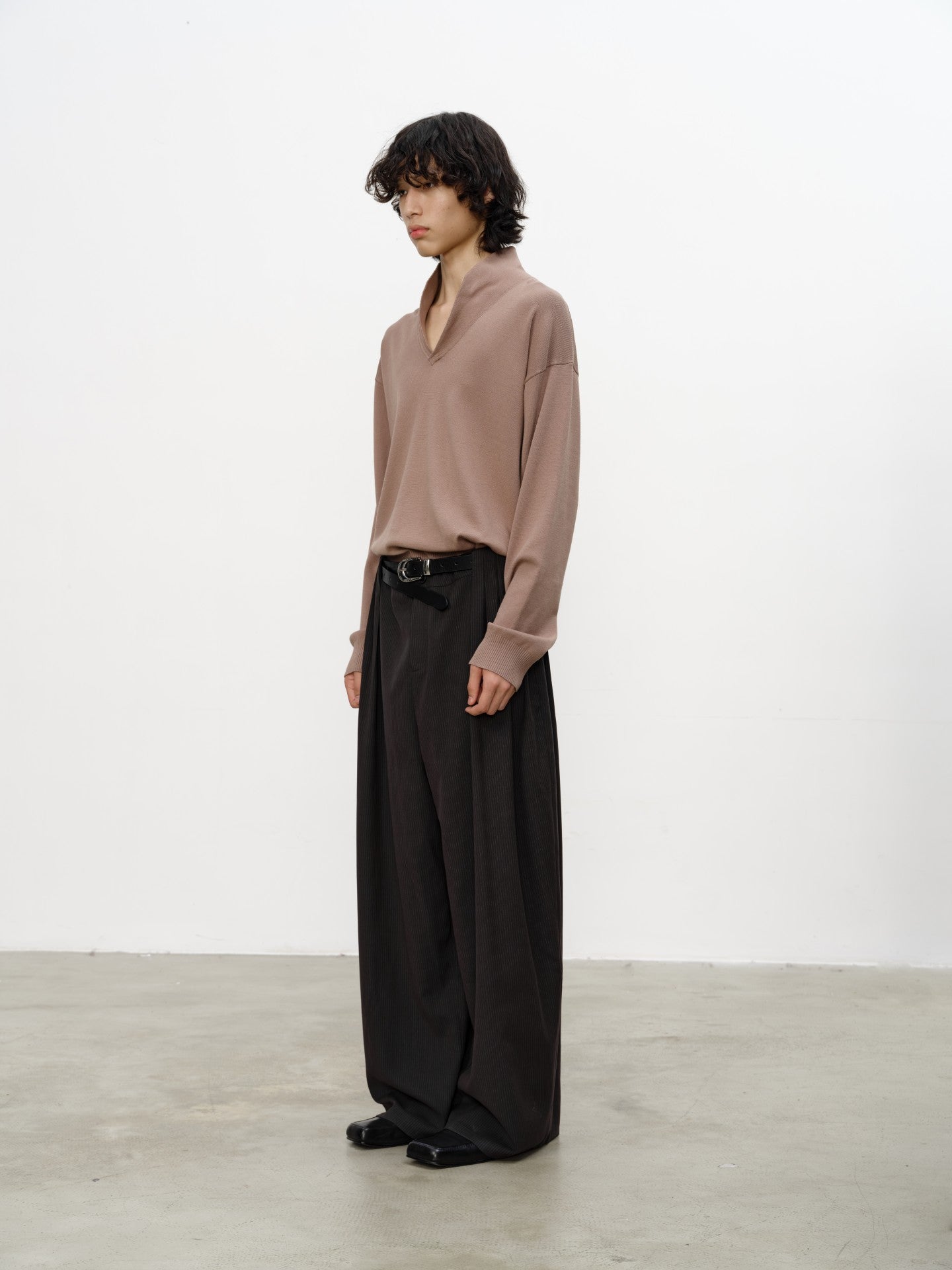 JCAESAR Seagull Collar Sweater - jcaesarclo