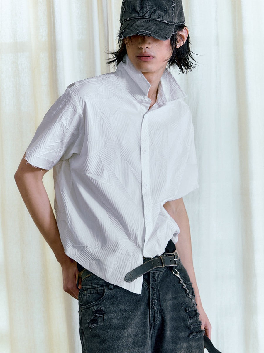 JCAESAR Fallen Leaves Textured Short Sleeve Shirt - jcaesarclo