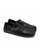 JCAESAR Full-back Wrinkled Leather Slippers